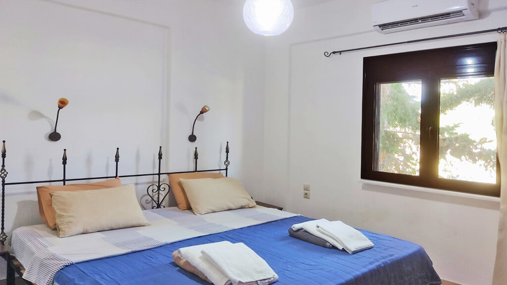 Villa Elia bedroom 2