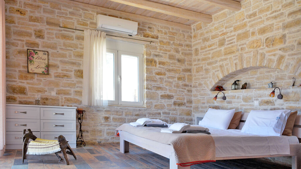Villa PETRA bedroom 1